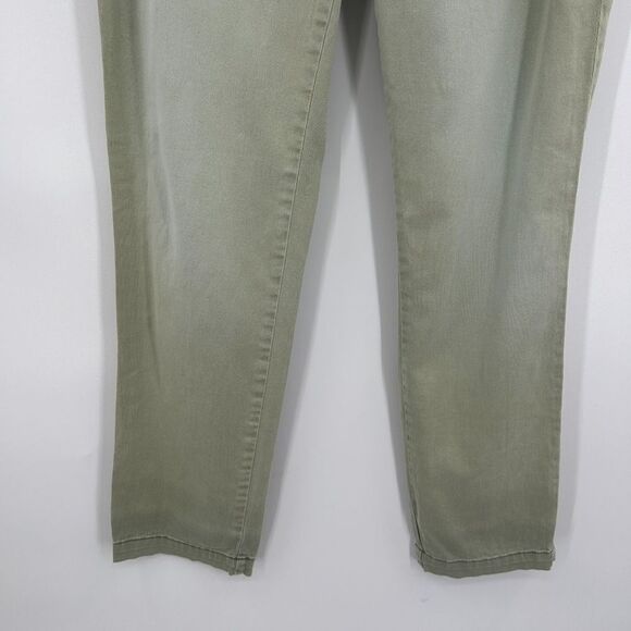 ANTHROPOLOGIE Pilcro Sage Green Hyphen Slim Straight Leg Trouser Pants Size 28 - Picture 5 of 8